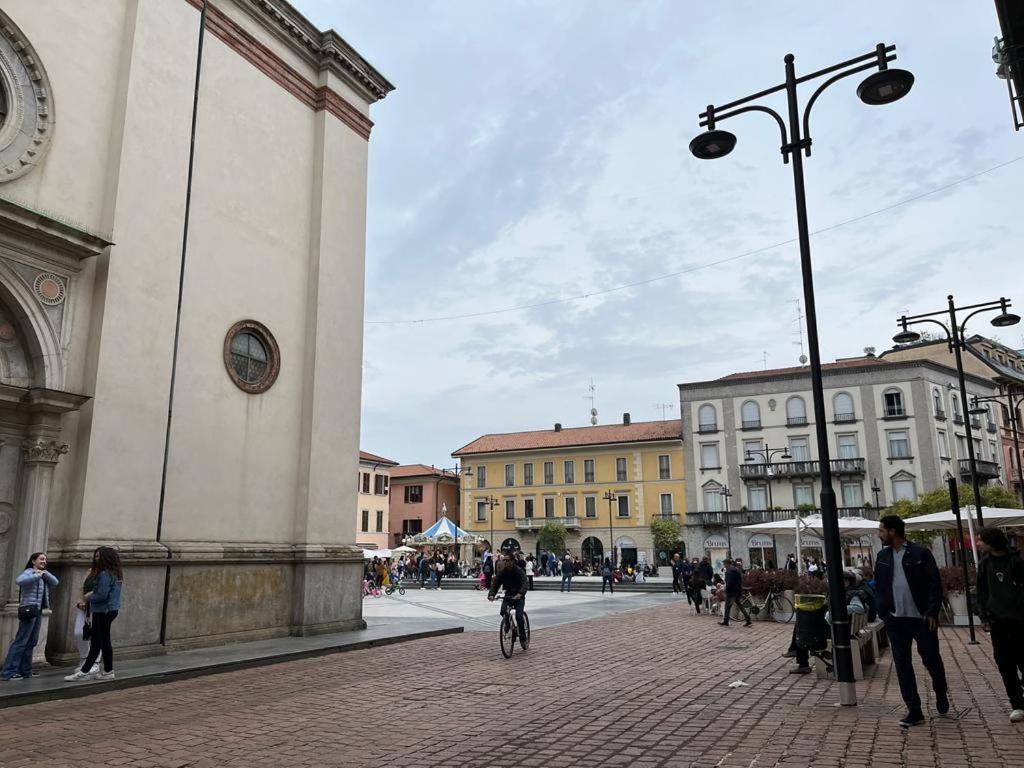Loft Matteotti - Studio In Centro Busto Arsizio Zewnętrze zdjęcie