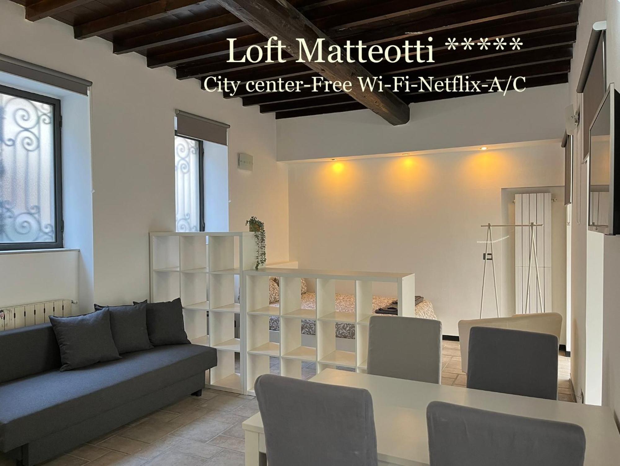 Loft Matteotti - Studio In Centro Busto Arsizio Zewnętrze zdjęcie